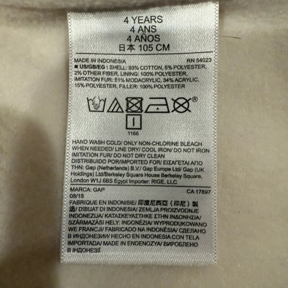 GAP Girls Cream Faux Fur Hooded Vest - Picture 10 of 10